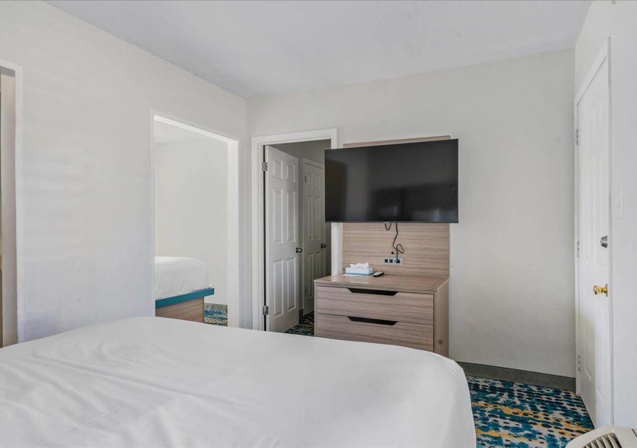 Pacific Shores Inn - Морро-Бей Екстер'єр фото